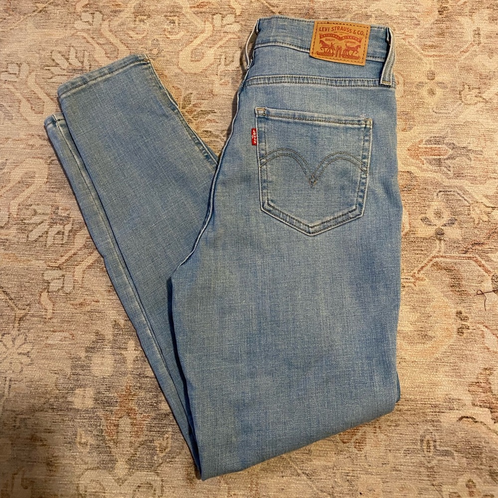 LEVI’S, 721- HIGH RISE SKINNY ANKLE